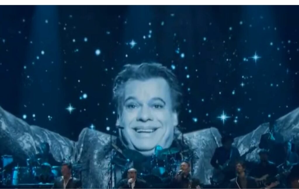 Homenaje a Juan Gabriel.