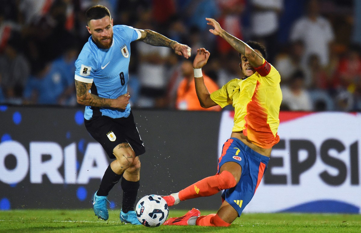 Colombia perdió con Uruguay en Eliminatorias.