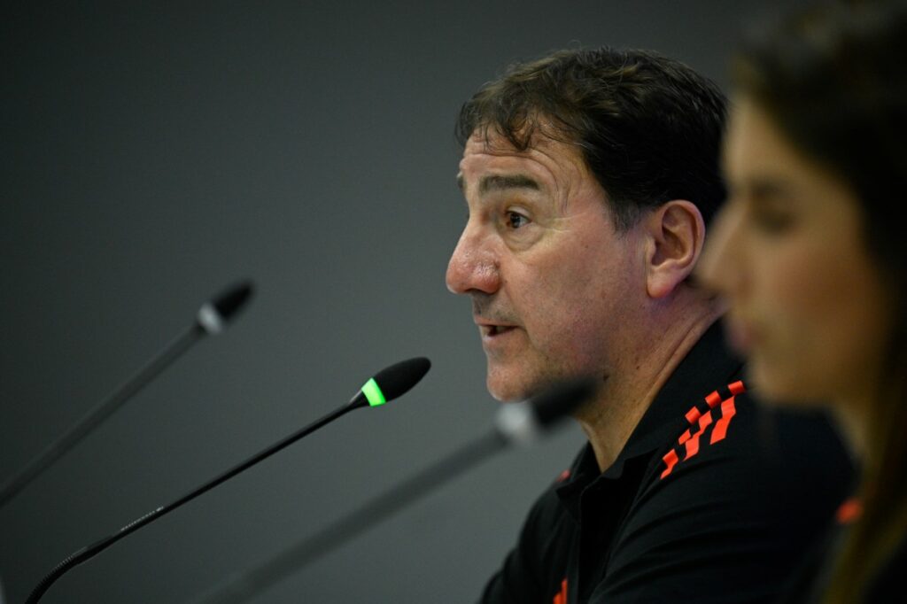 Néstor Lorenzo en rueda de prensa / AFP