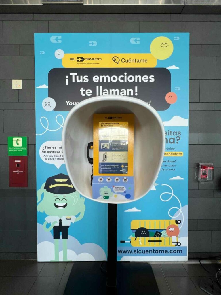 Cabinas de apoyo emocional en El Dorado./ Cortesía para Pulzo