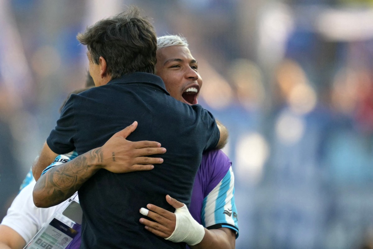 Con gol de Róger Martínez al último minuto, Racing es campeón de la Copa Sudamericana