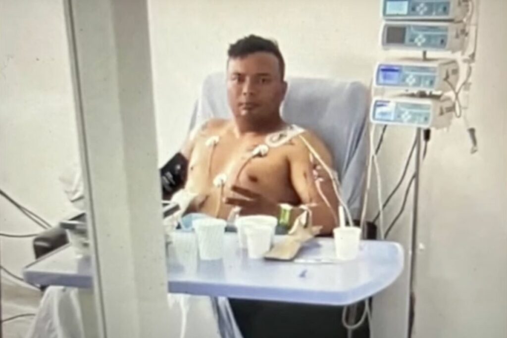 Policía herido en tiroteo en San Victorino salió de coma y esta es su foto en hospital