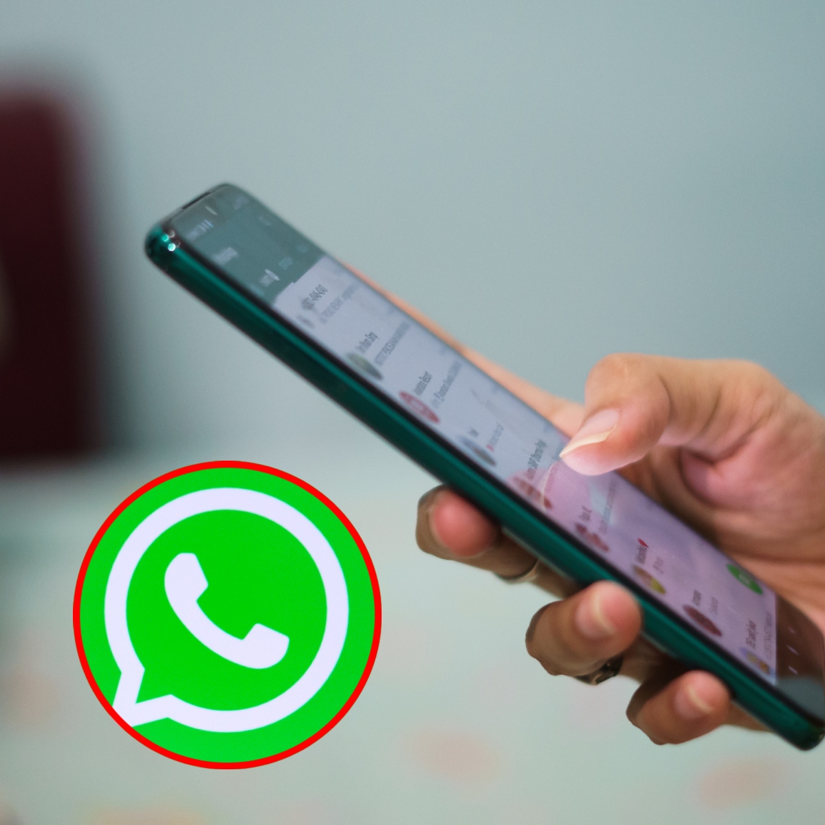 ¿Cómo borrar todos los archivos de un grupo de WhatsApp?