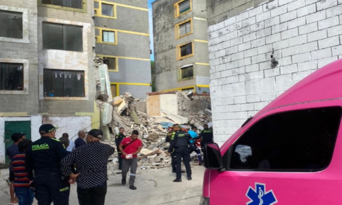 Edificio que se derrumbó en Barranquilla tenía aviso de desalojo desde 2005