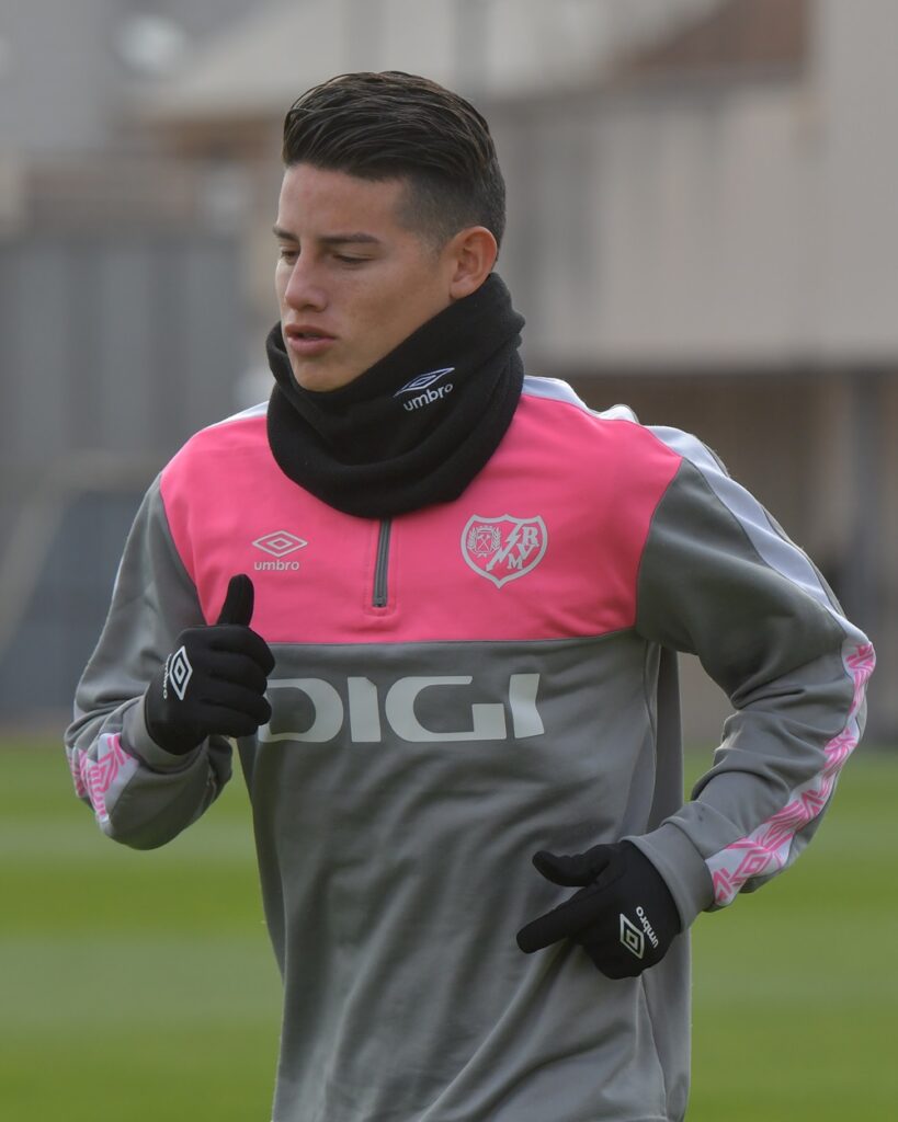 James Rodríguez en el entrenamiento del Rayo Vallecano.