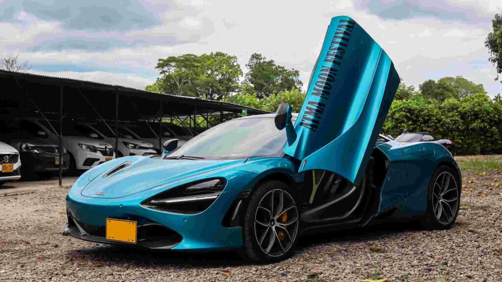 Vehículo McLaren 720S Spider. Foto: SAE