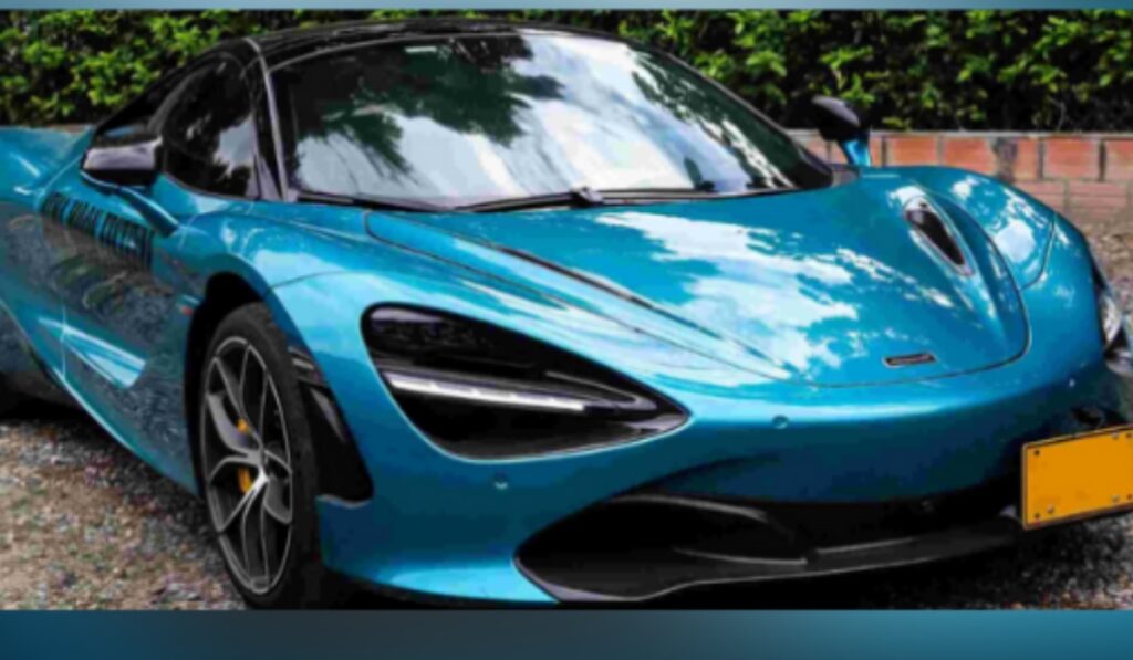 Carro McLaren que está subastando el Gobierno/Foto: SAE.