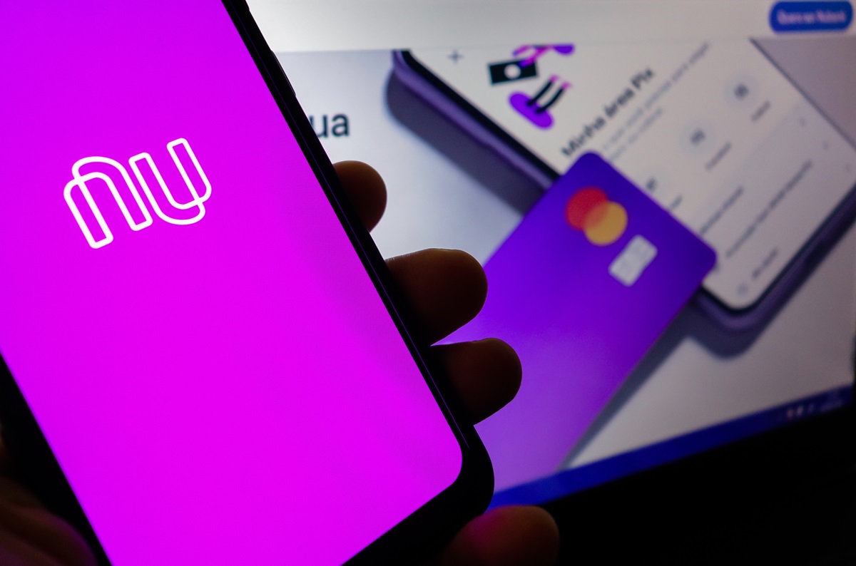 Nubank en Colombia sorprendió al anunciar nuevas reglas para los usuarios de tarjetas de créditos y débito. Compromente datos personales.