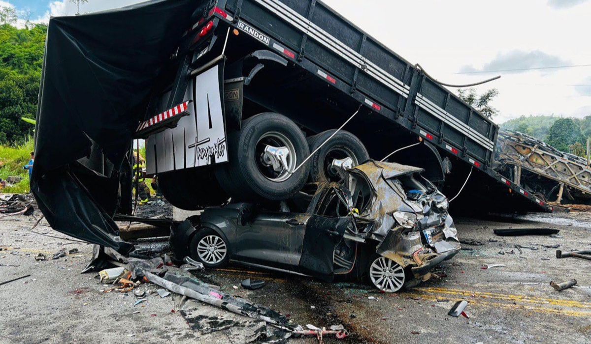 Accidente de bus en Brasil deja 22 personas muertas y varias heridas; qué pasó