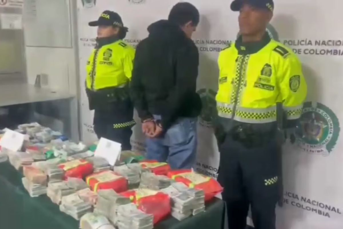 Domiciliario en Bogotá fue capturado con $55 millones: no explicó de dónde venían