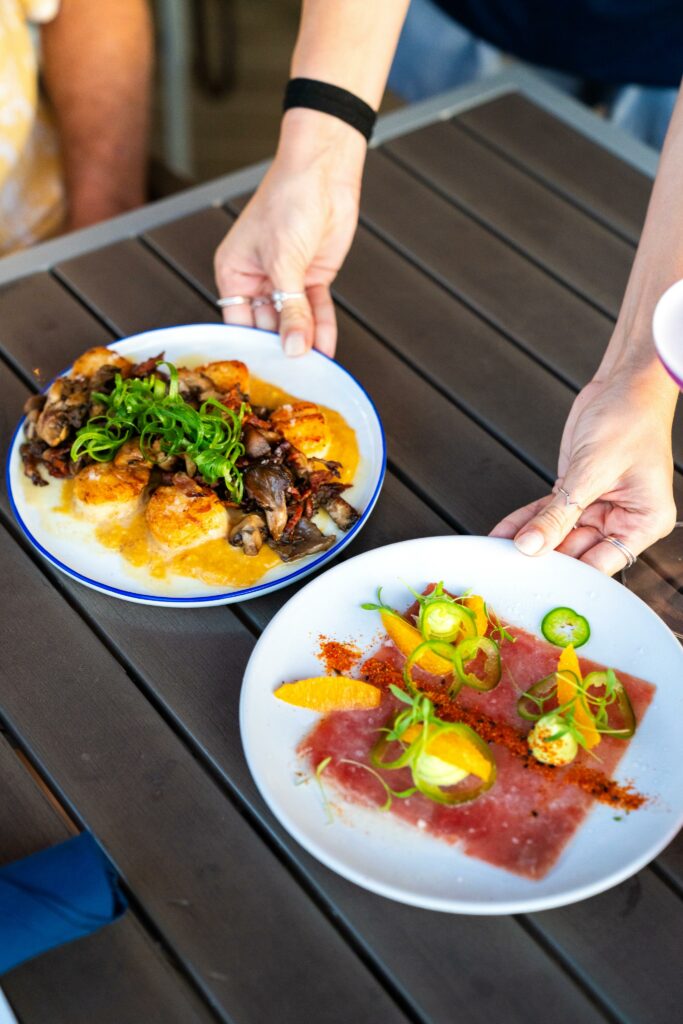 Fort Lauderdale YOT Bar Kitchen Family Dining./ Cortesía Visit Florida