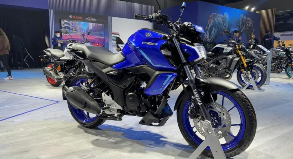 Nueva moto Yamaha / Yamaha