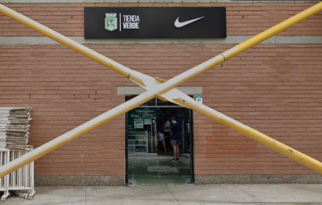 Tienda Verde del Atanasio Girardot.