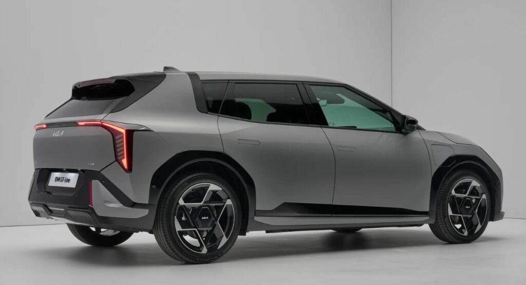 Kia EV4 / Kia