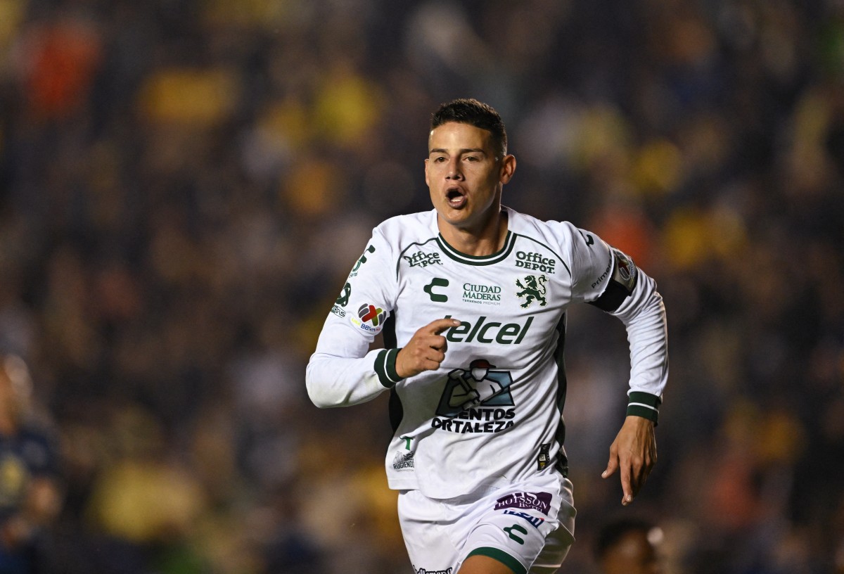 James Rodríguez durante un partido con León. Habría pedido el fin de su contrato luego del secuestro y robo de Nicolás Fonseca, compañero suyo