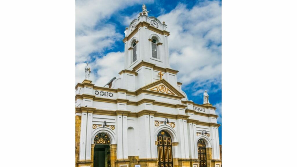Iglesia de Tabio / Página Diócesis de Facatativáde
