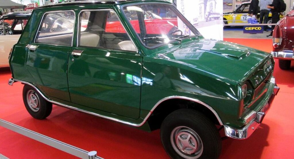 Simca Isabelle Prototipo Tomada de FacebooK @Car Design Archives