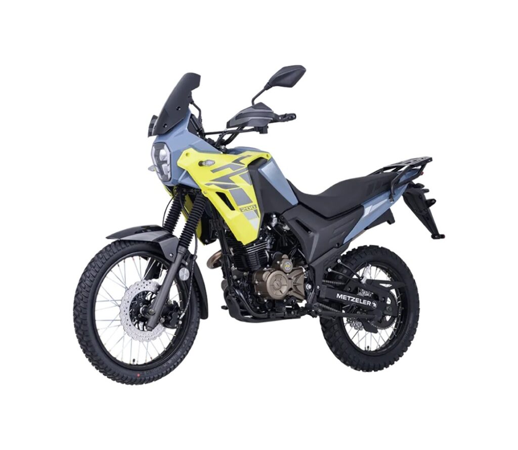 AKT TT200