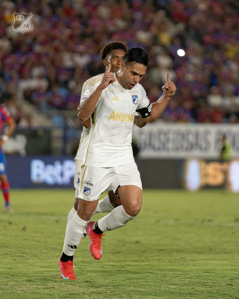 Gol de Falcao con Millonarios. / X: @MillosFcOficial