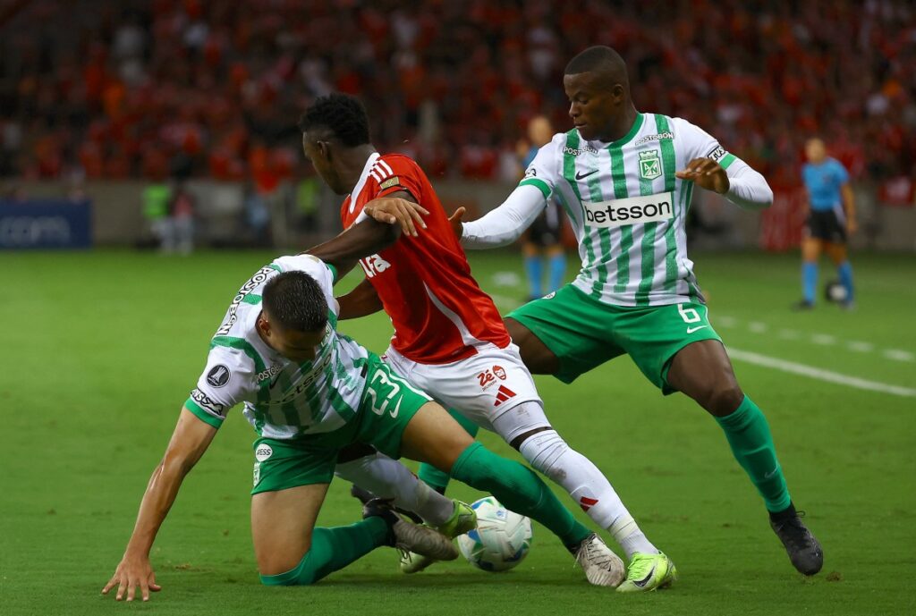 Atlético Nacional cayó contra Internacional / AFP