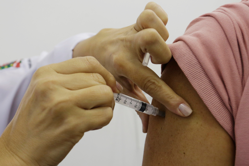 Vacunación contra la fiebre amarilla / Shutterstock