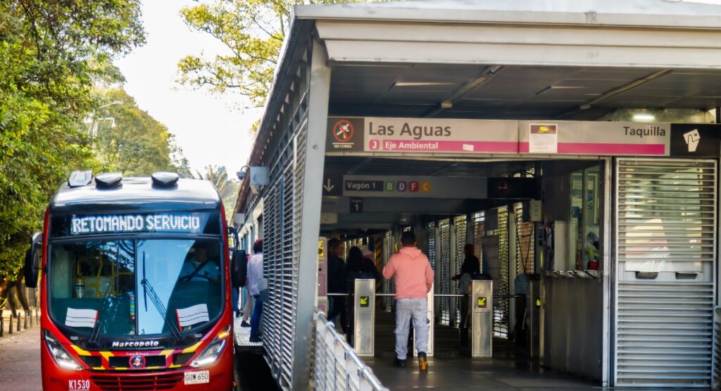 Estación Transmilenio Las Aguas