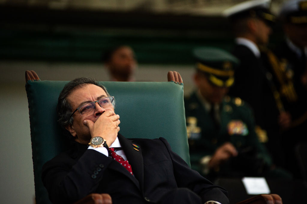 Petro hablo de fracaso del programa jóvenes en paz y colocó nueva meta