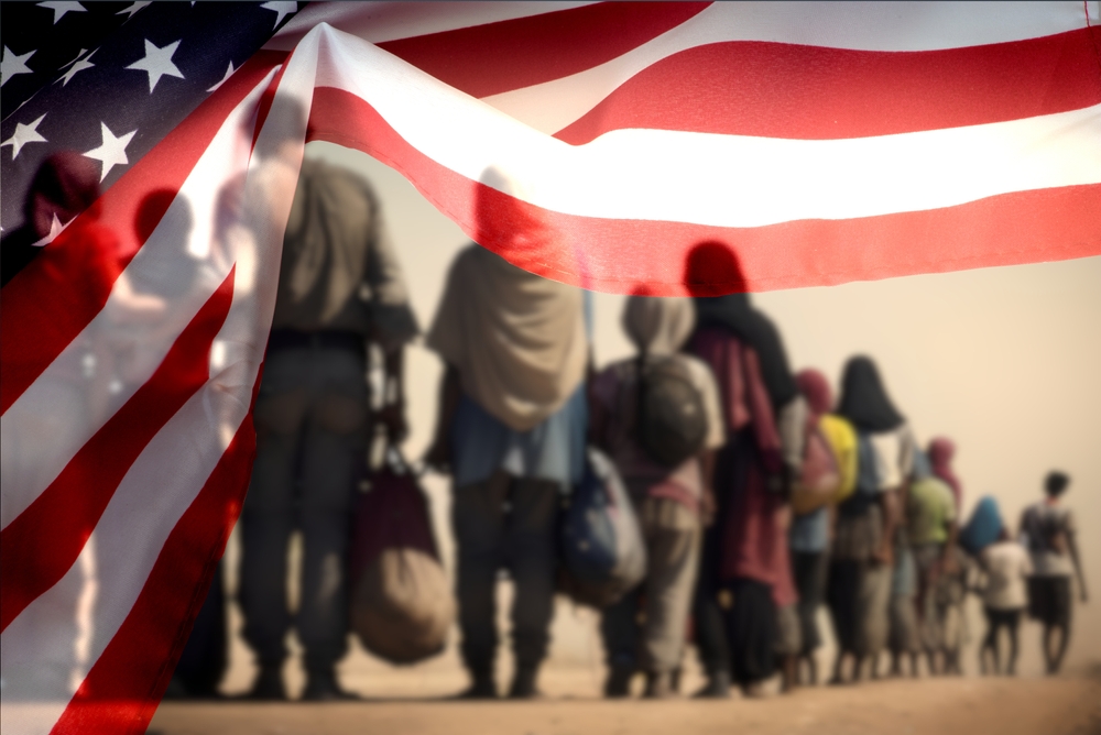 Imagen de referencia de procesos migratorios en Estados Unidos / Shutterstock