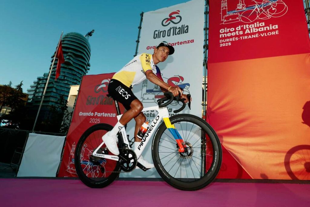 Bicicleta de Egan Bernal en Giro de Italia 2025 / AFP