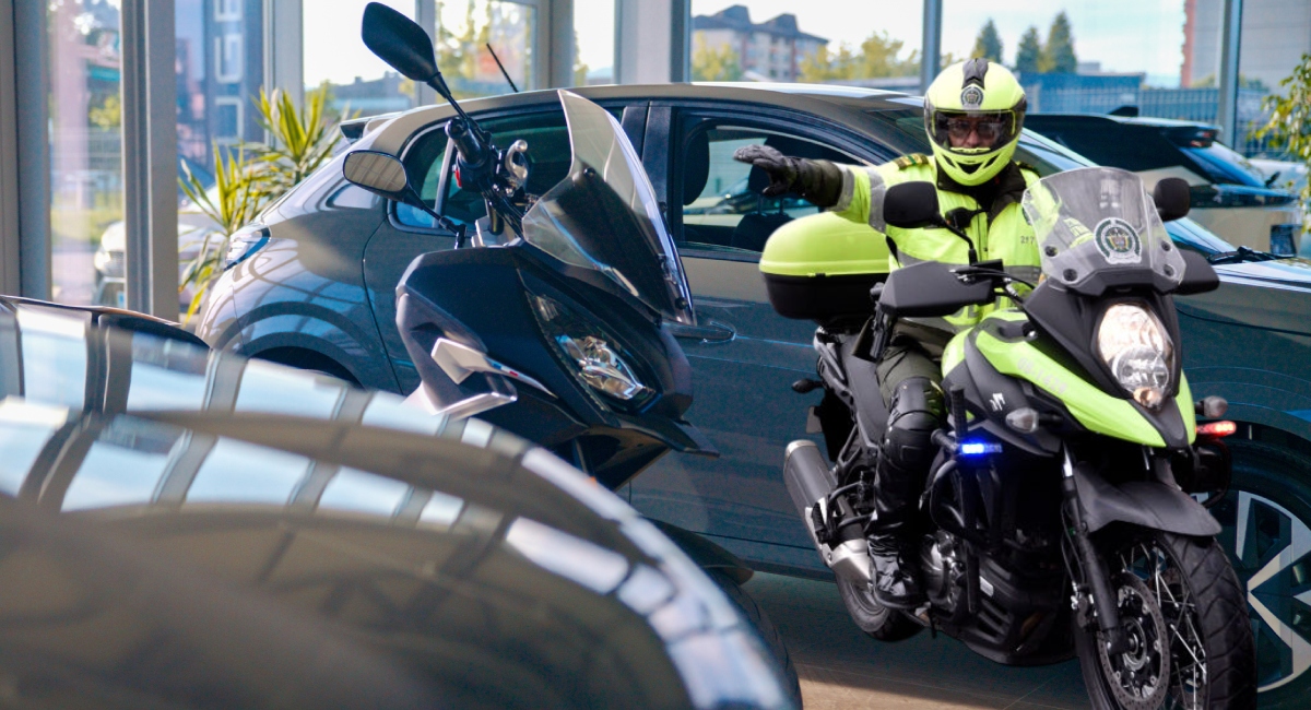 Error de concesionarios de carros y motos que causa multa e inmovilización