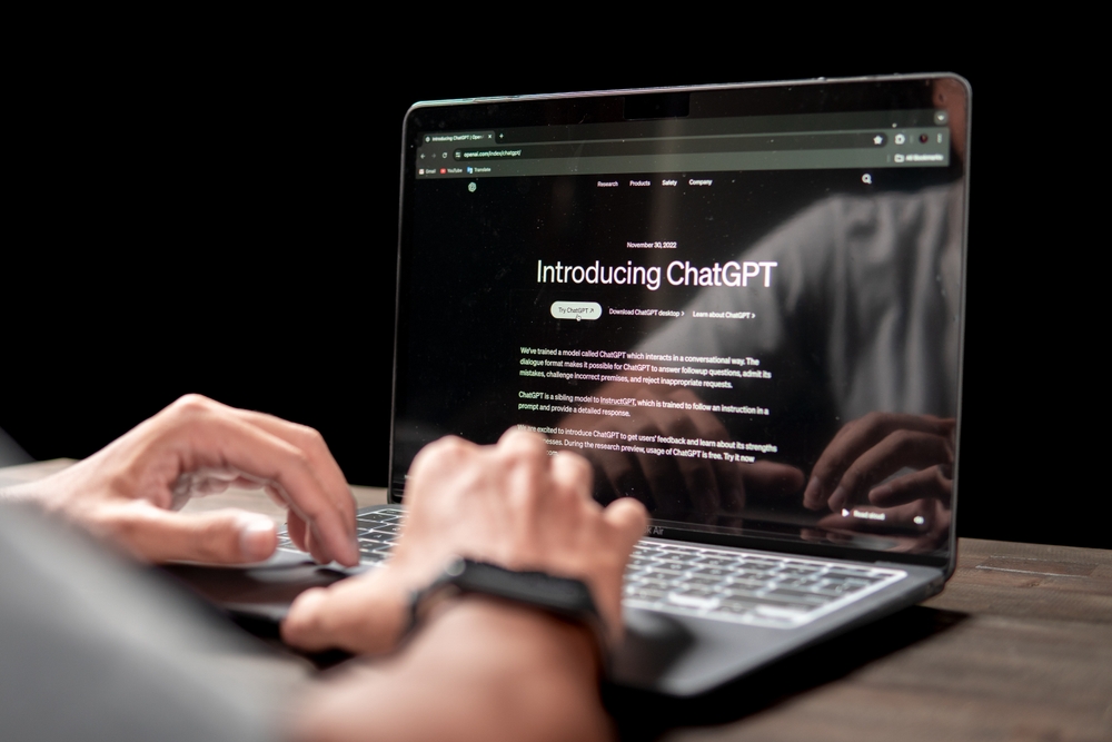 ChatGPT estaría produciendo delirios y psicosis en algunas personas que lo usan / Shutterstock