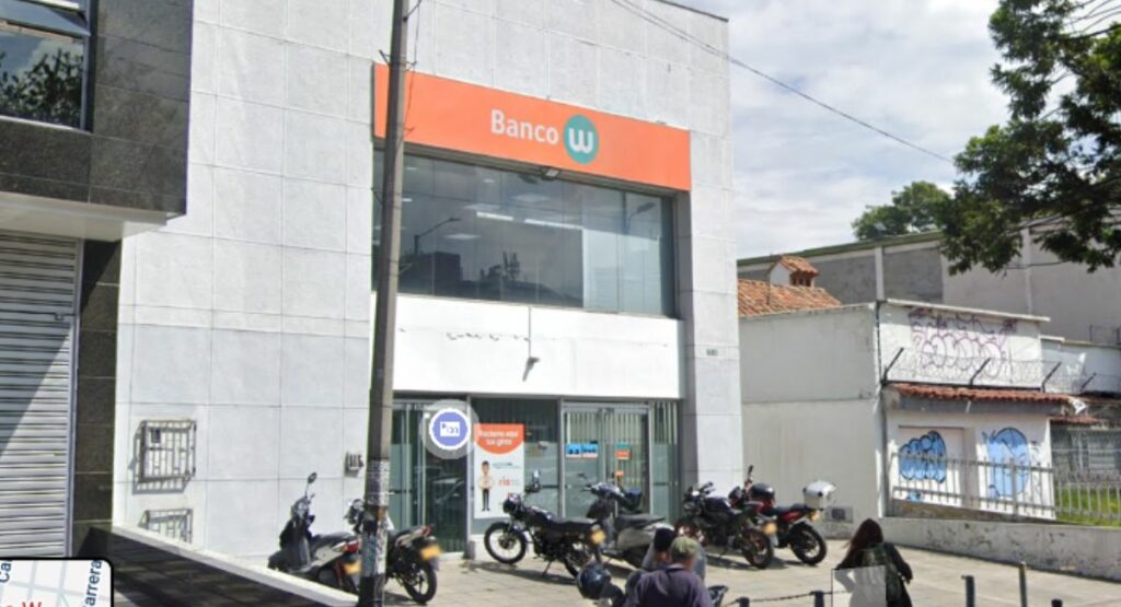 Banco W / Google Maps