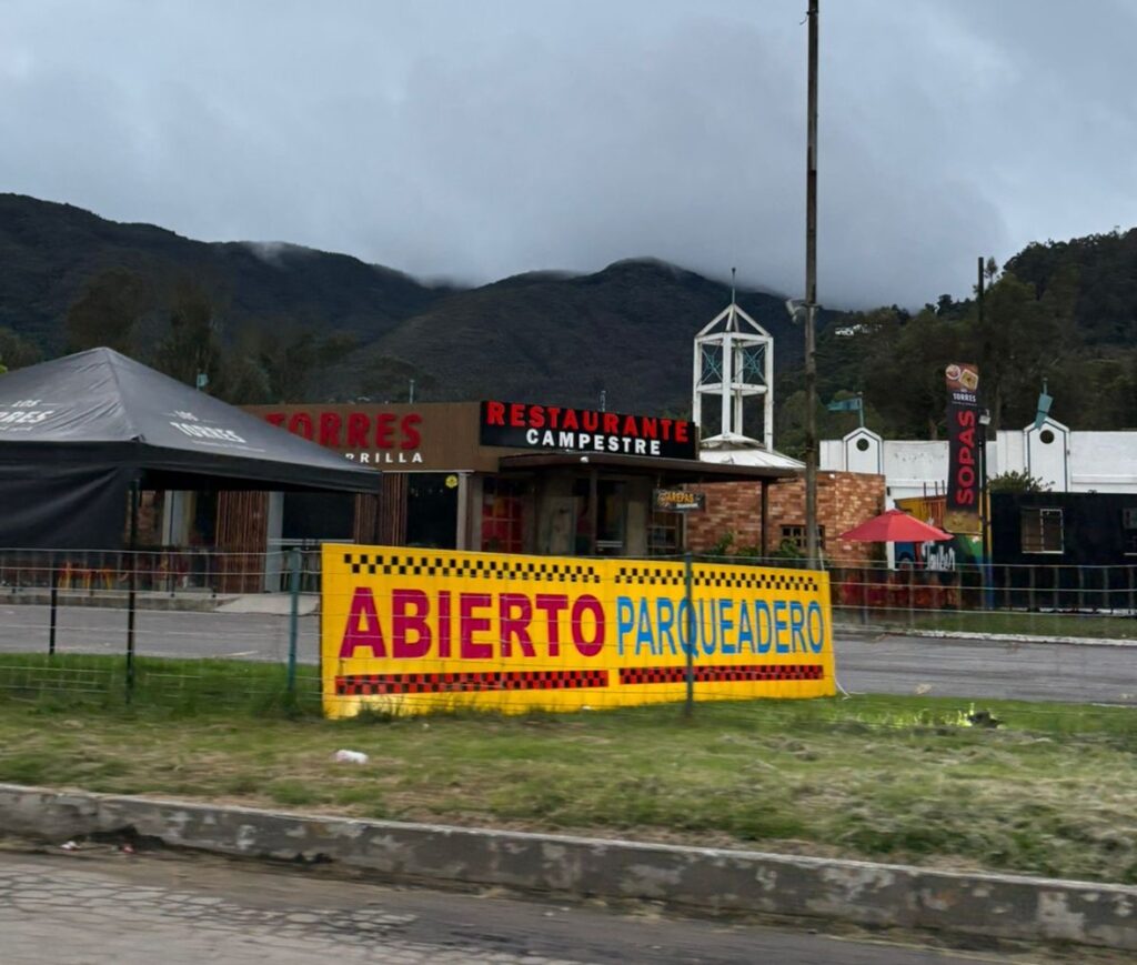 Restaurante Los Torres / Pulzo