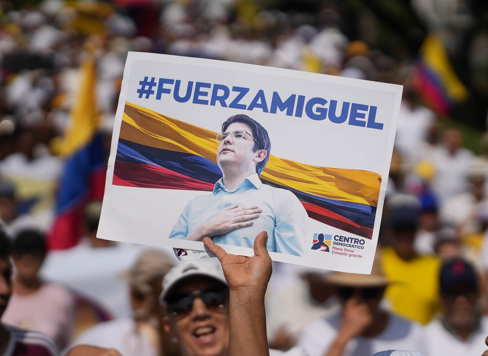 Apoyo a Miguel Uribe Turbay, en nota sobre qué es un edema cerebral, que agravó su salud