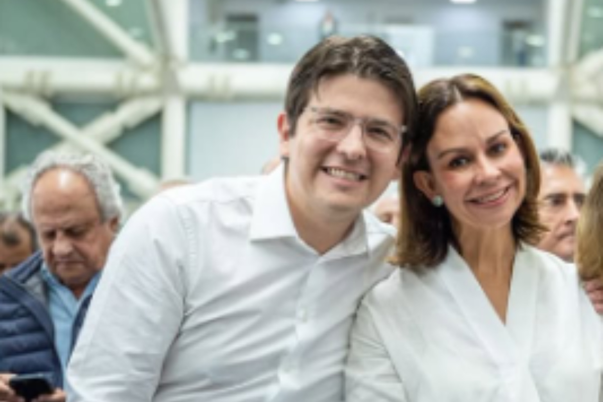 Esposa de Miguel Uribe publica nuevo mensaje en medio de crisis por la salud del candidato, quien presentó un sangrado intracerebral. 