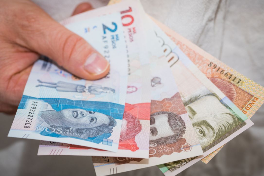 Tasa de usura en Colombia vuelve a bajar en julio, según la Superfinanciera