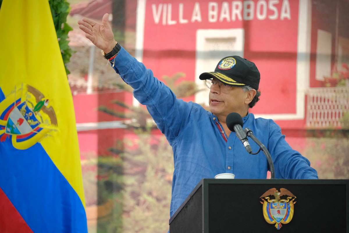 Petro hace llamado urgente por hallazgo de fosa común en Guaviare