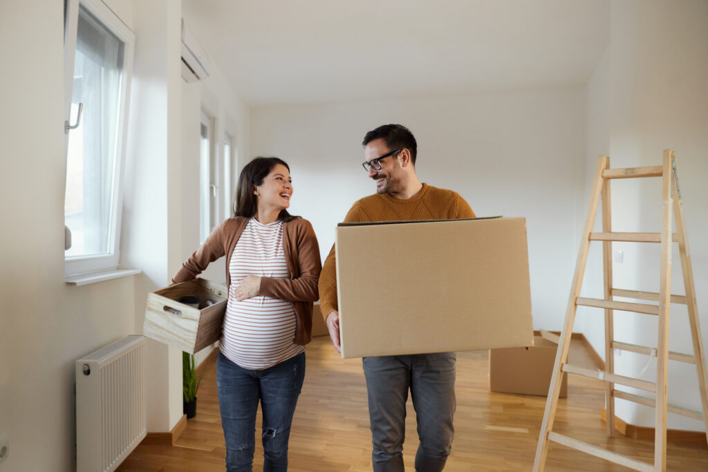 A mujeres embarazadas no les podrán exigir ciertas tareas / Getty Images
