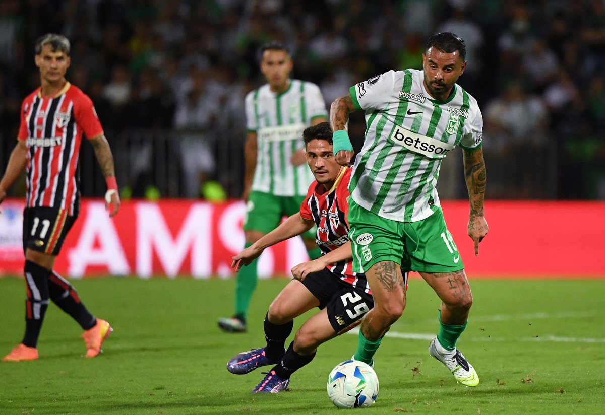 Edwin Cardona, volante de Nacional. 