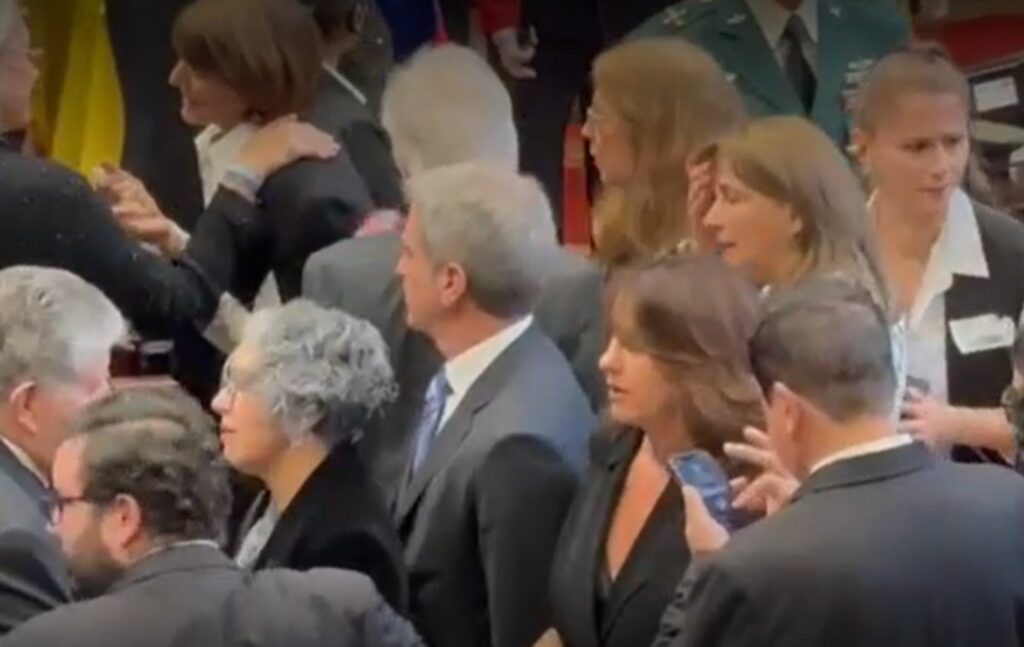 Paola Turbay en las exequias de Miguel Uribe, Foto Blu radio