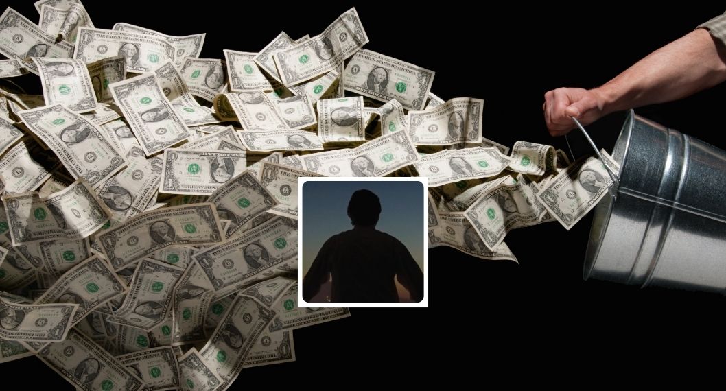 Foto de dinero y persona, en nota de quién es dueño de Uno Corp, que compró Primax en Colombia y duro plan en negocio
