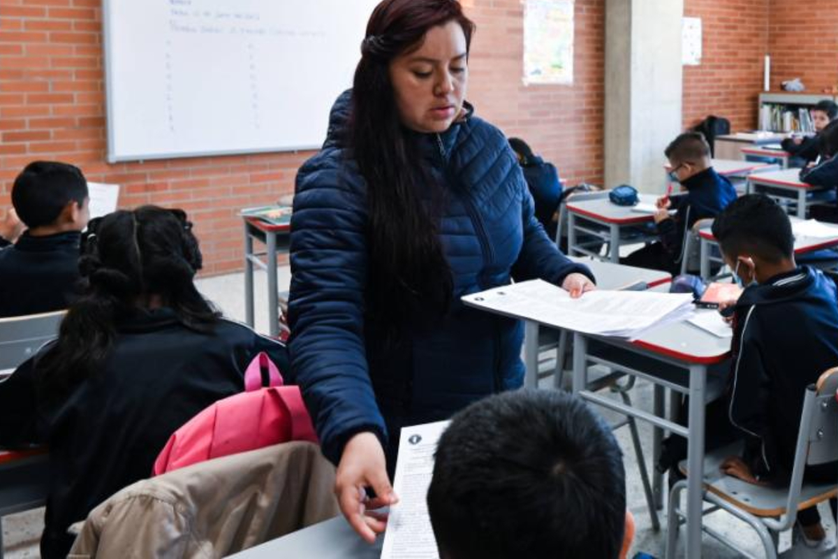 Preocupación por lo que está pasando en colegios de Bogotá: más de 3.000 niños han expuesto riesgos en sus instituciones. 