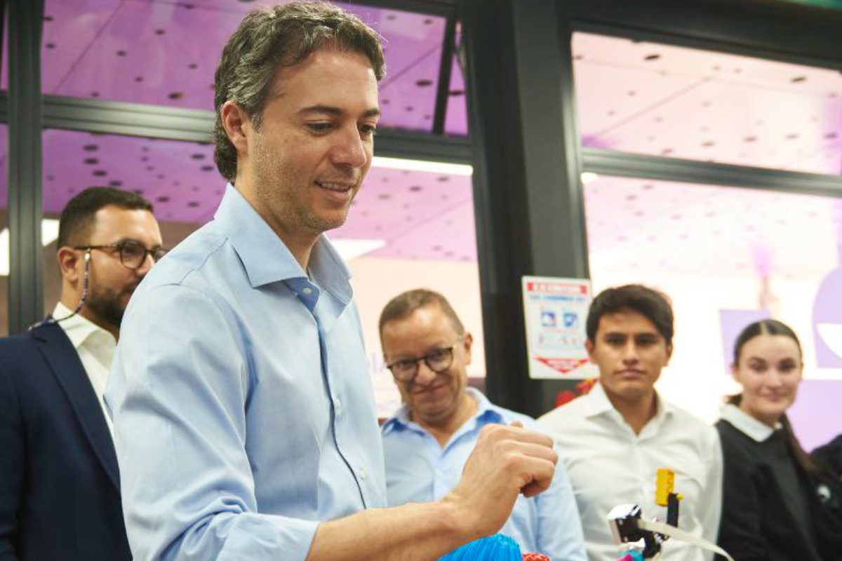 Daniel Quintero, declarado persona non grata en Perú por lo hecho en Santa Rosa
