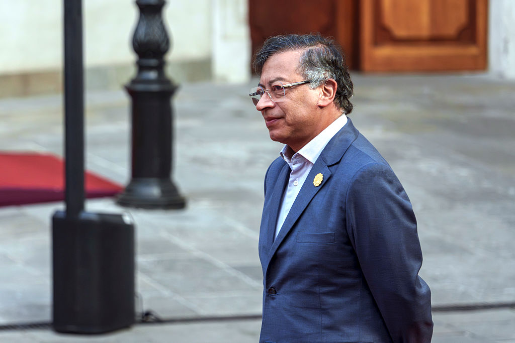 Petro envía mensaje al Eln por muerte Miguel Uribe: señala a Segunda Marquetalia