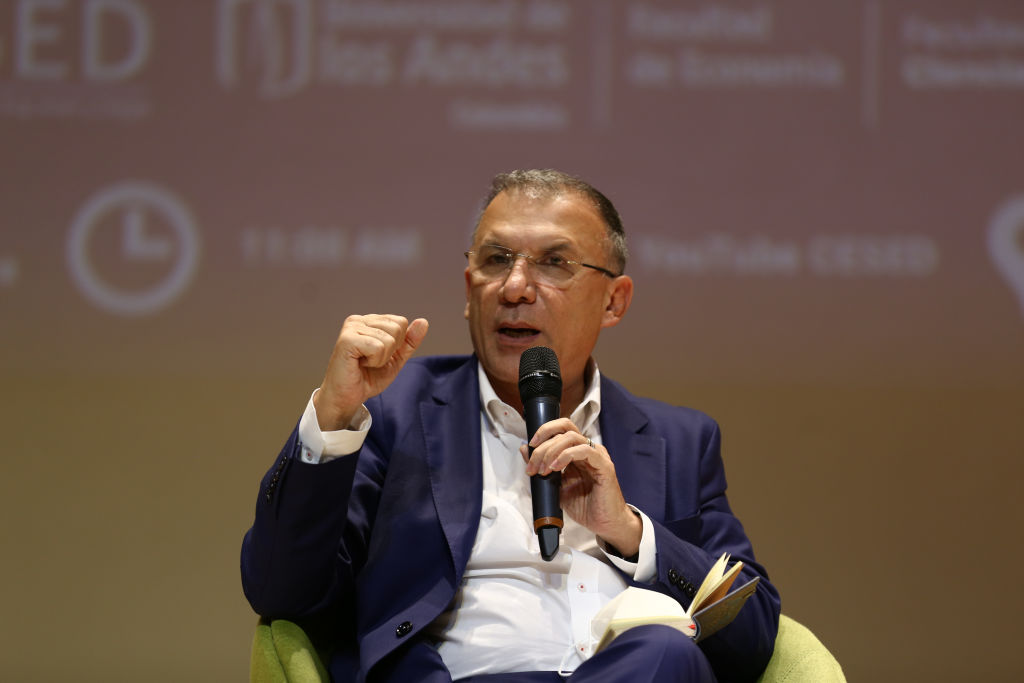 Roy Barreras juega al misterio y todavía no confirma si será candidato a la presidencia para las elecciones de 2026 por el Pacto Histórico.