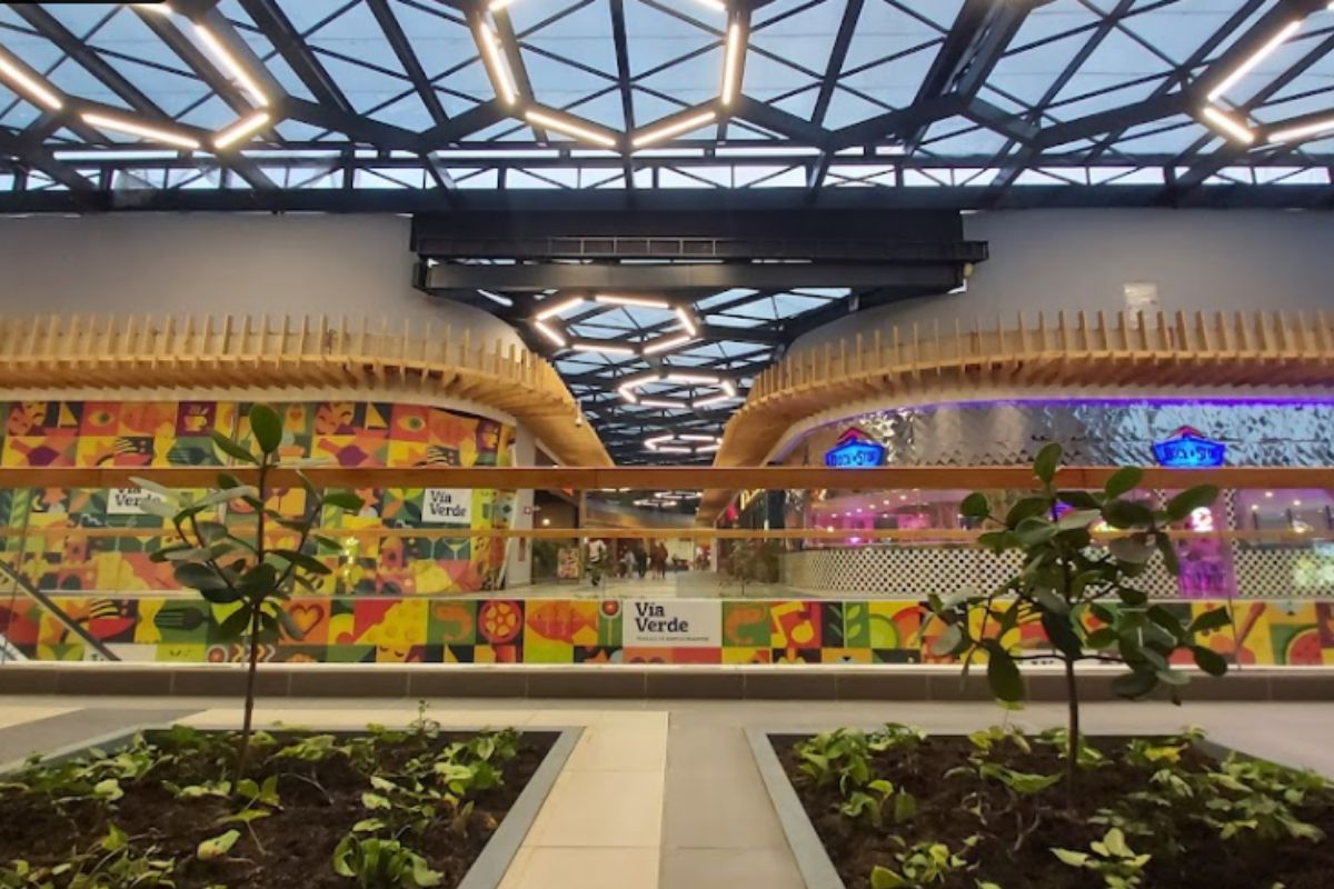 Foto de Plaza de las Américas, en nota de que centro comercial en Colombia invirtió $1.000 millones en cambio y vivió sorpresa