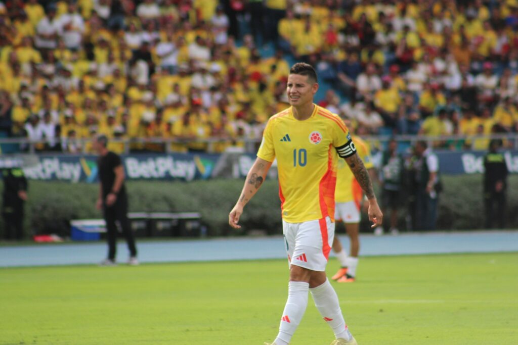James Rodríguez / Diego Quiroga-Pulzo