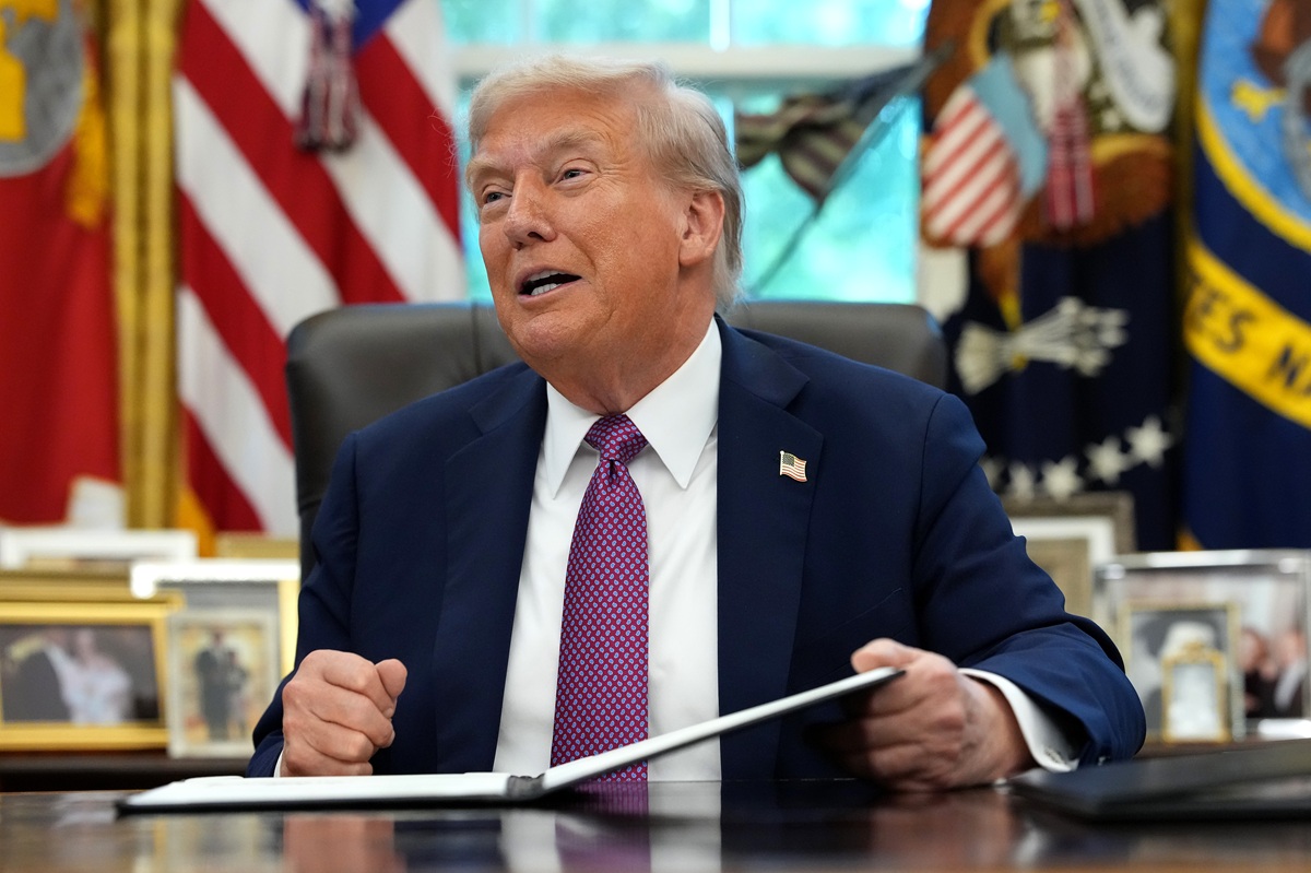 Trump quitaría aranceles a productos y empresas colombianas celebrarían