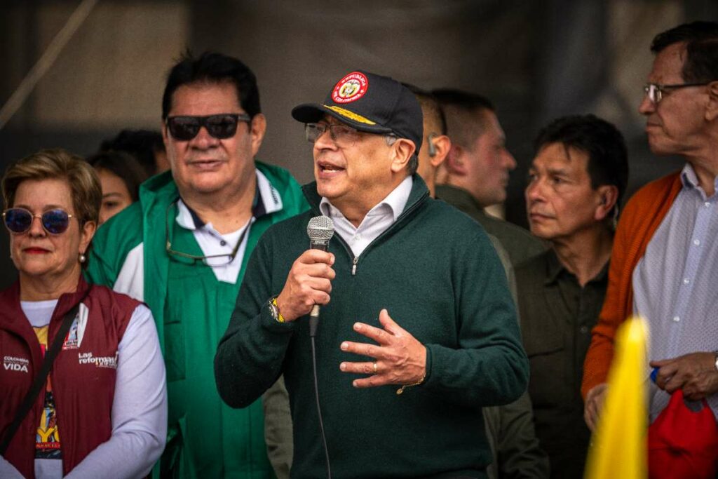 Gustavo Petro con anillo, primero de mayo de 2024 / Getty Images