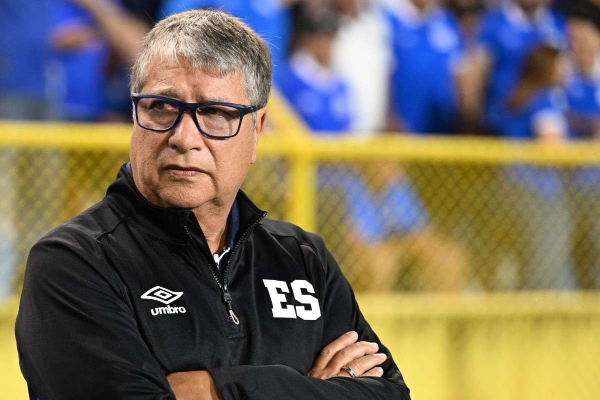 Foto de Hernán Darío Gómez, en nota de qué pasó con Bolillo Gómez y El Salvador en Concacaf y respuesta sobre fracaso